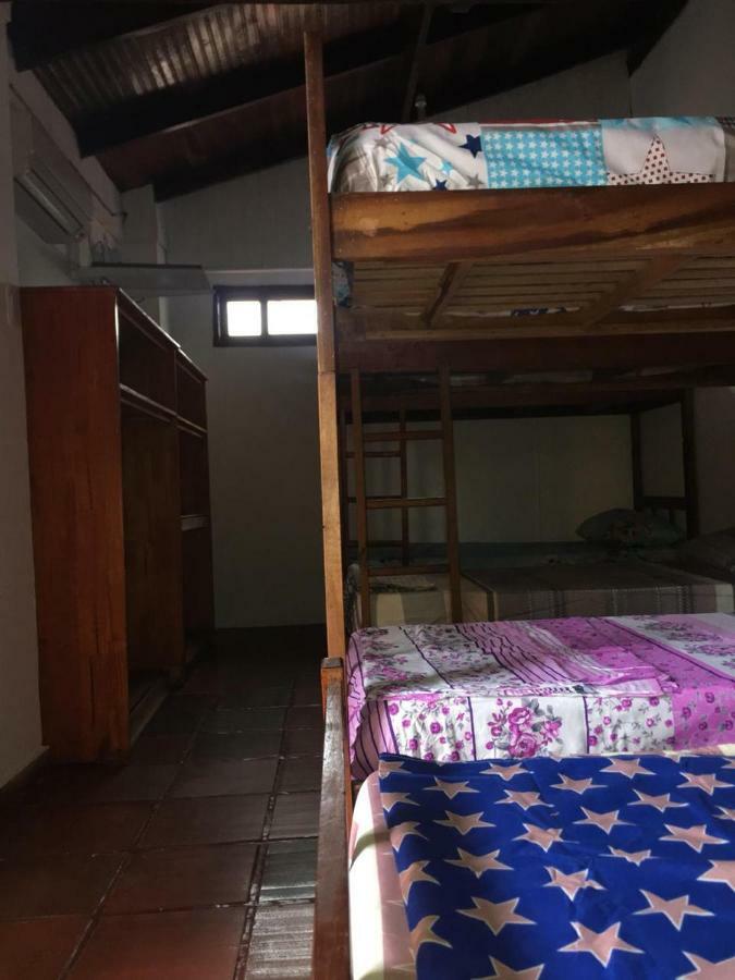 Litt Iguazu Hostal Пуэрто-Игуасу Экстерьер фото