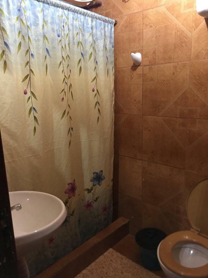Litt Iguazu Hostal Пуэрто-Игуасу Экстерьер фото