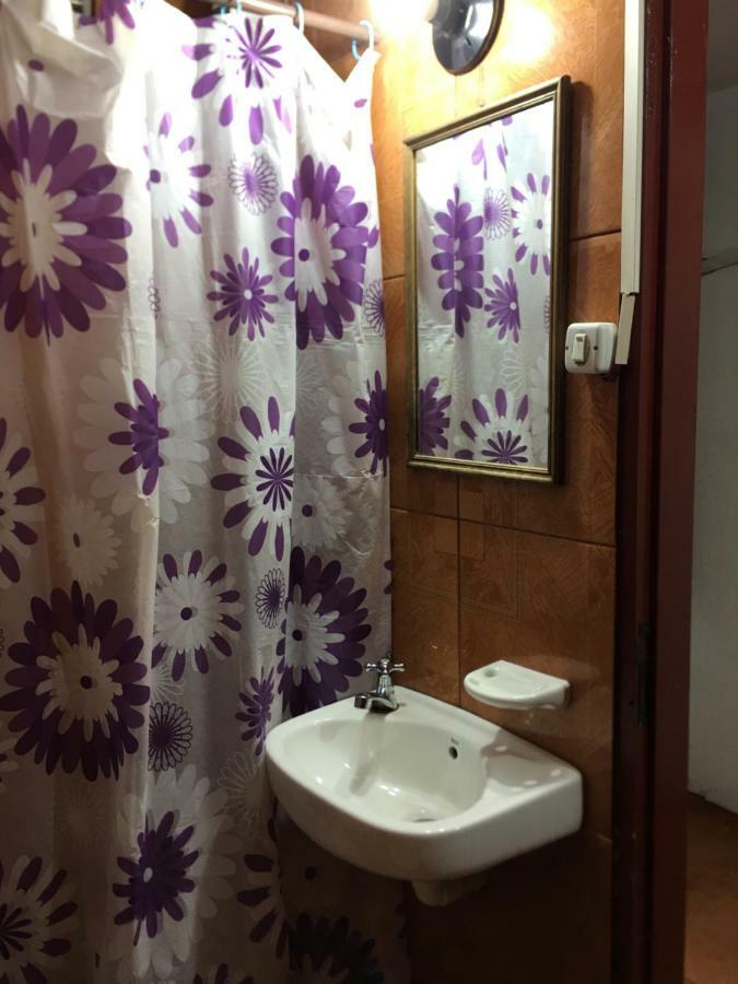 Litt Iguazu Hostal Пуэрто-Игуасу Экстерьер фото