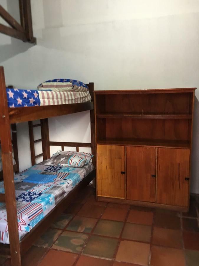 Litt Iguazu Hostal Пуэрто-Игуасу Экстерьер фото